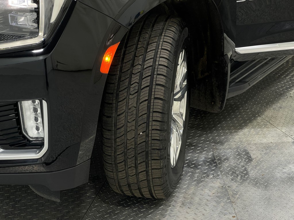 2021 GMC Yukon Image 38