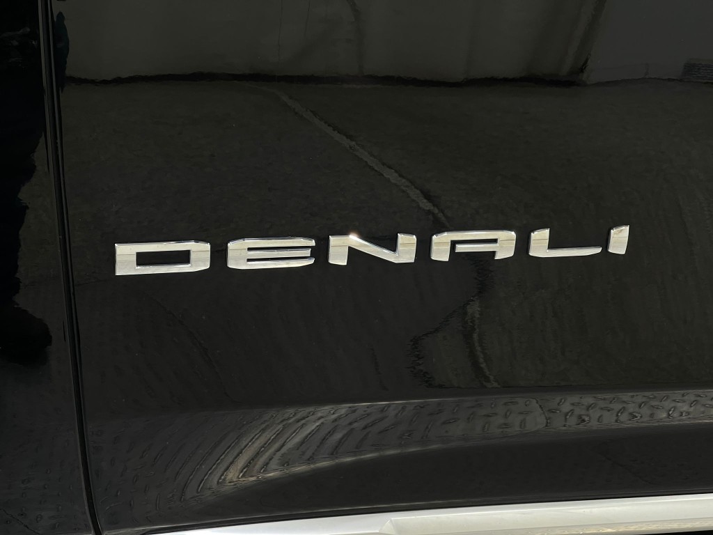 2021 GMC Yukon Image 41