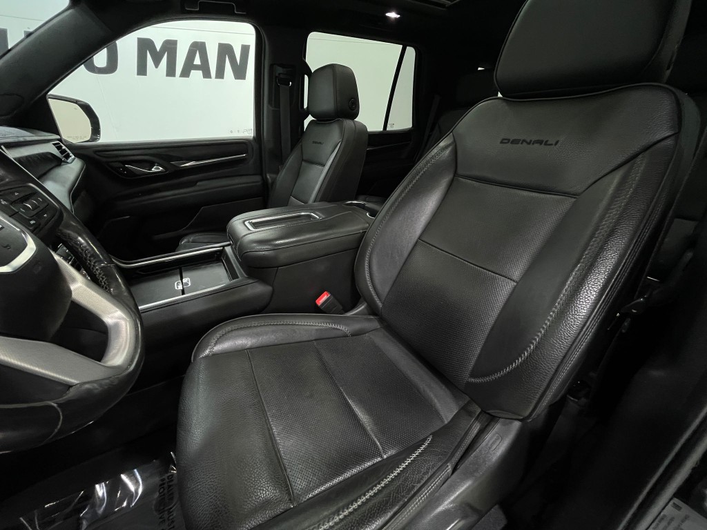 2021 GMC Yukon Image 14