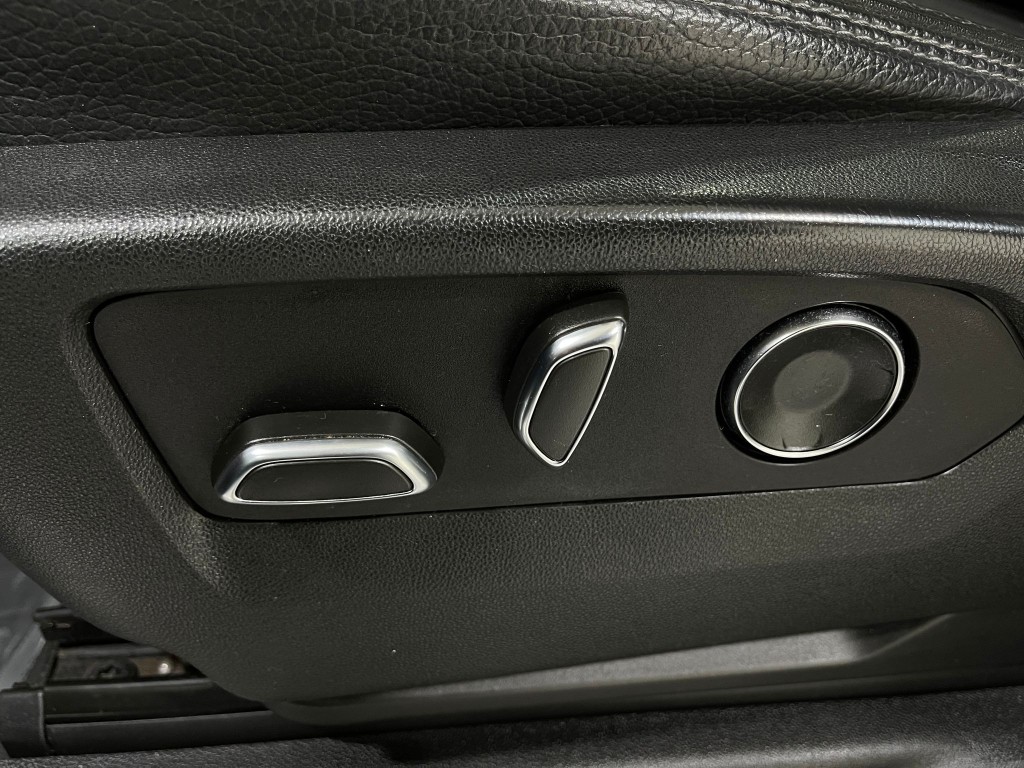 2021 GMC Yukon Image 17