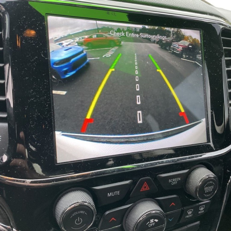 2020 Jeep Grand Cherokee Image 11