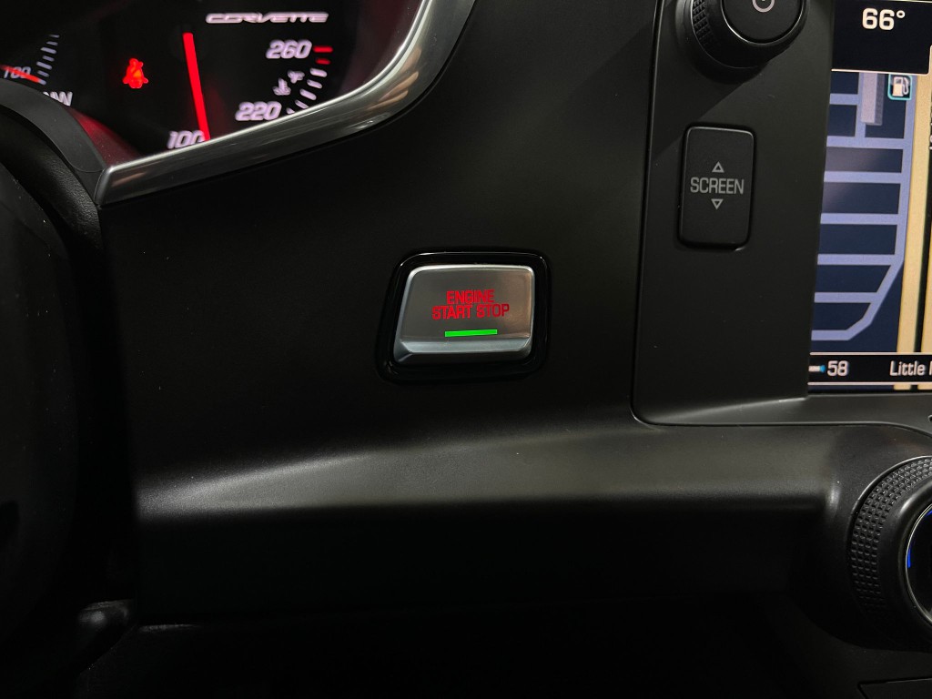 2018 Chevrolet Corvette Image 21