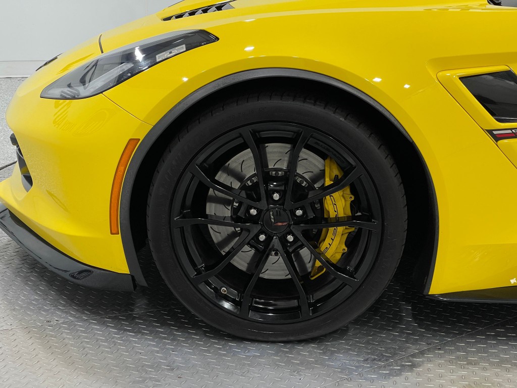 2018 Chevrolet Corvette Image 32
