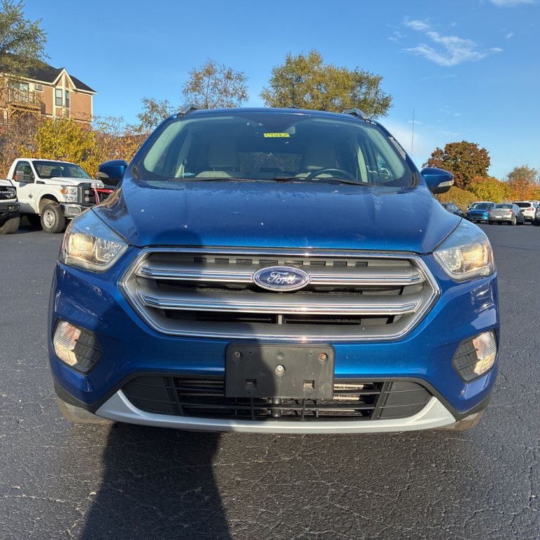 2017 Ford Escape Image 2