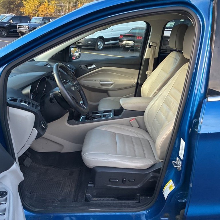 2017 Ford Escape Image 8