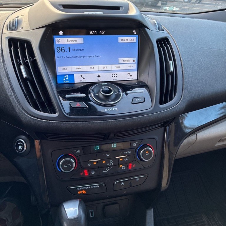 2017 Ford Escape Image 11