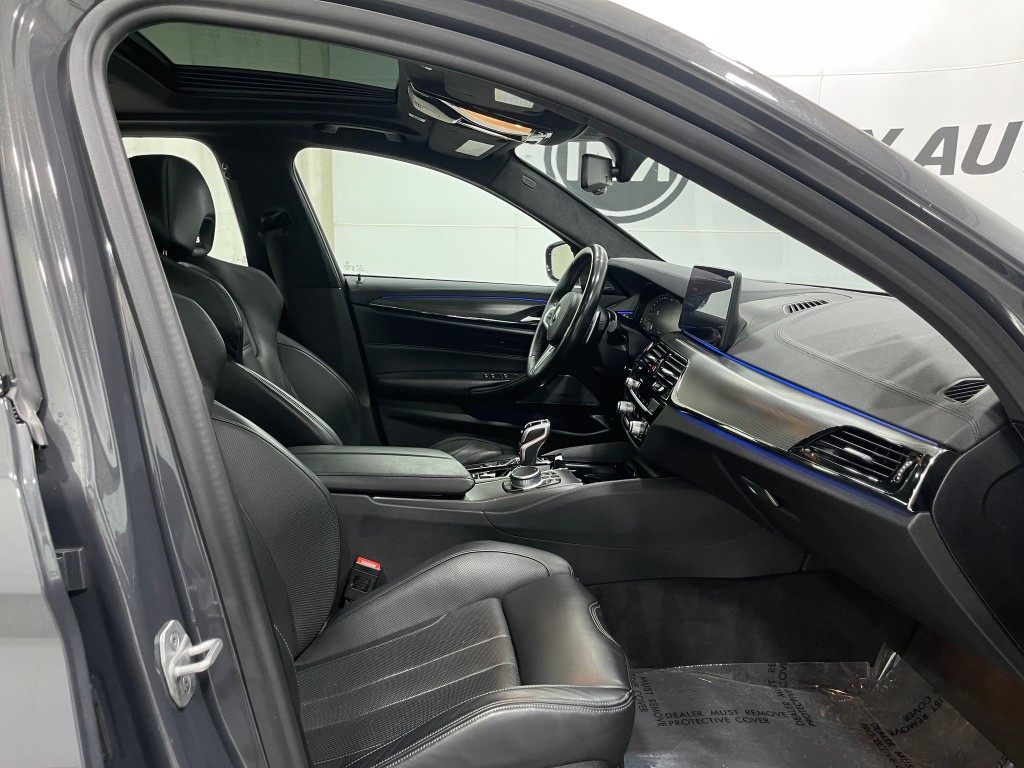 2021 BMW M5 Image 33