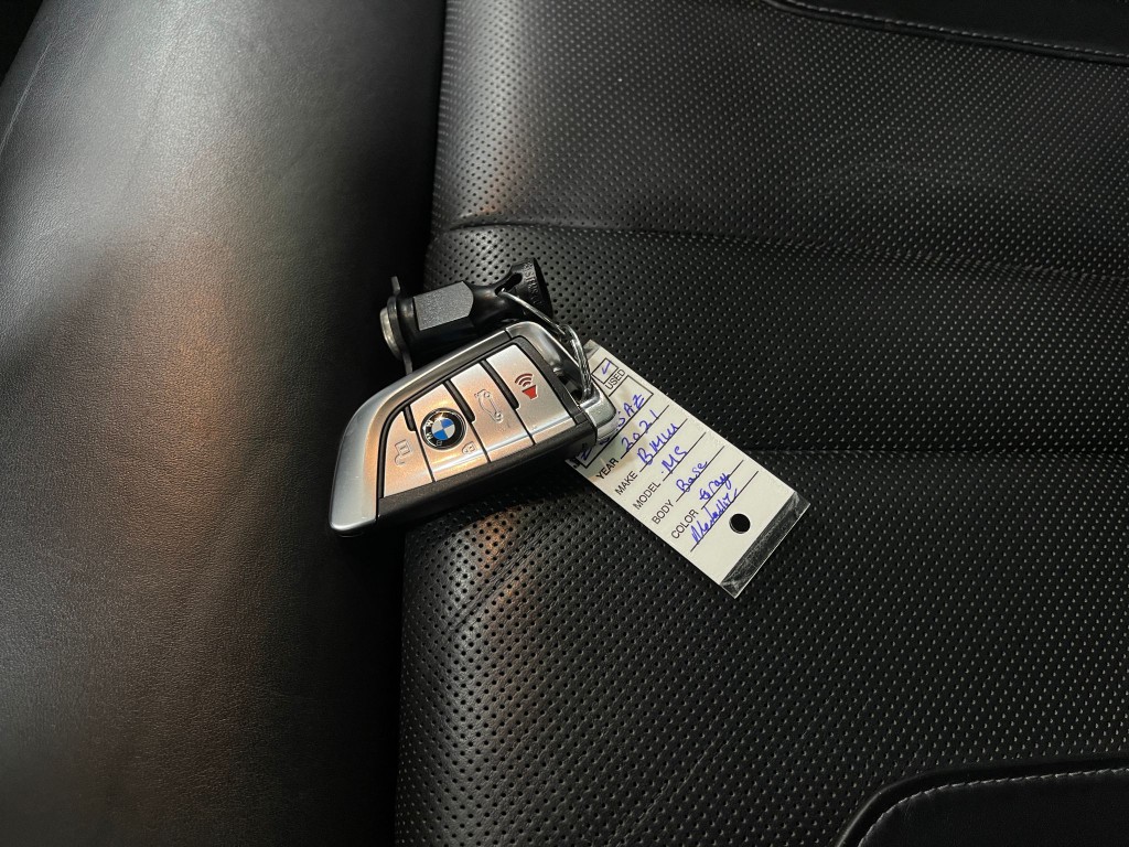 2021 BMW M5 Image 38