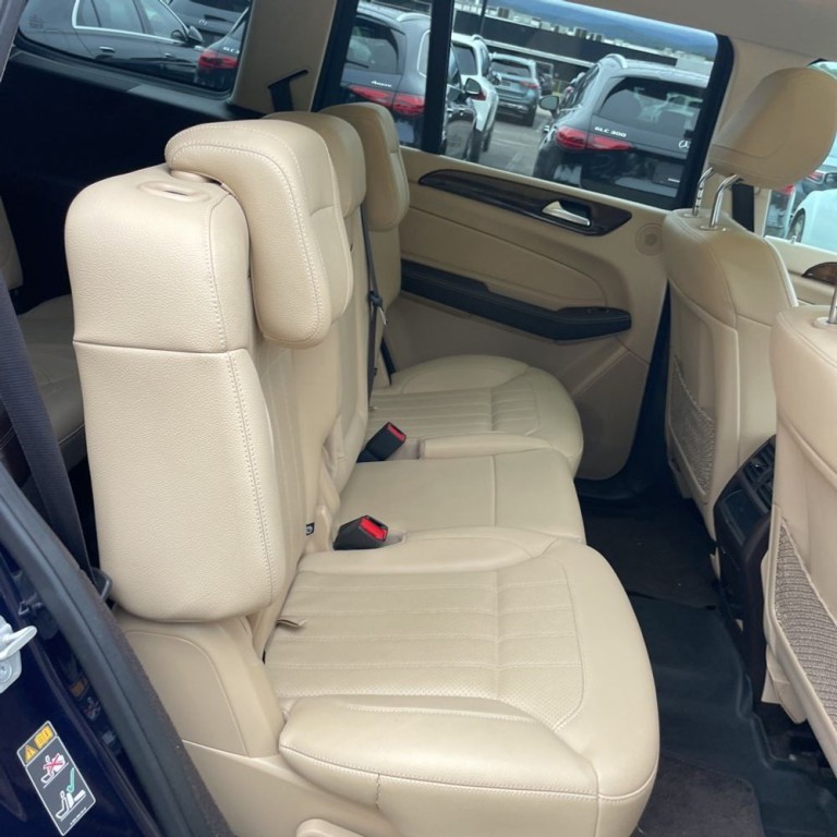 2017 Mercedes-Benz GLS-Class Image 16