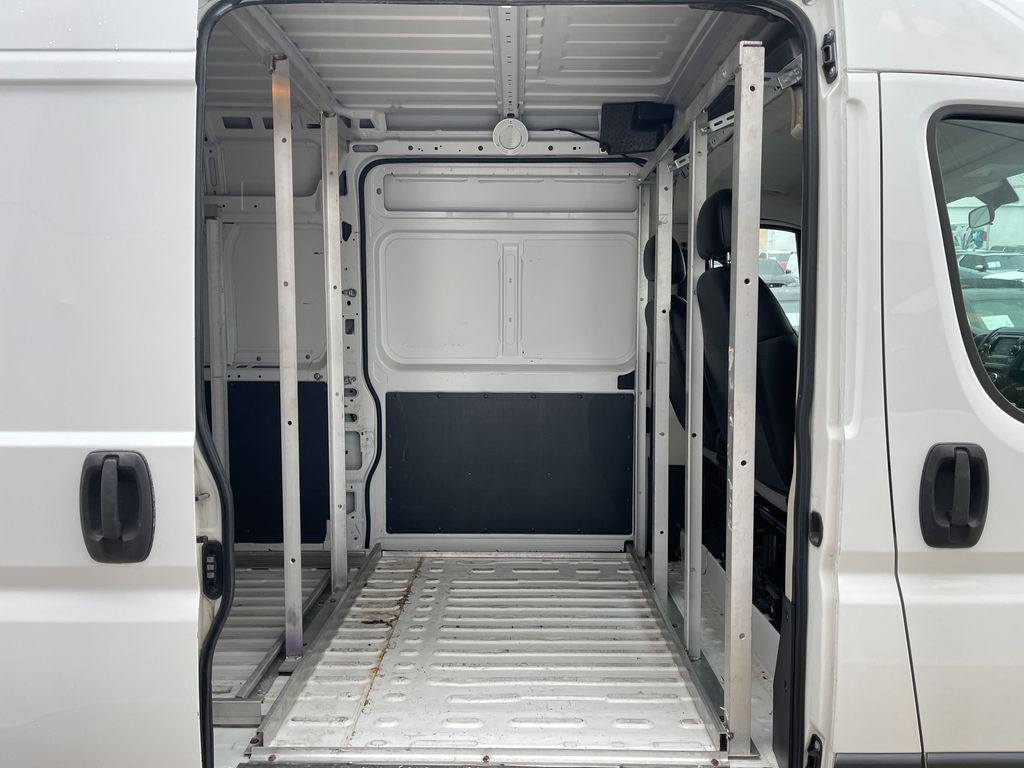 2016 RAM Promaster Image 25