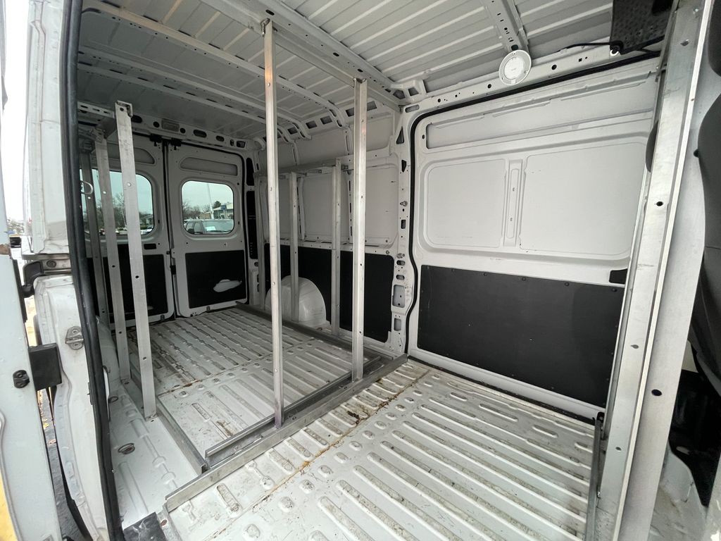 2016 RAM Promaster Image 26