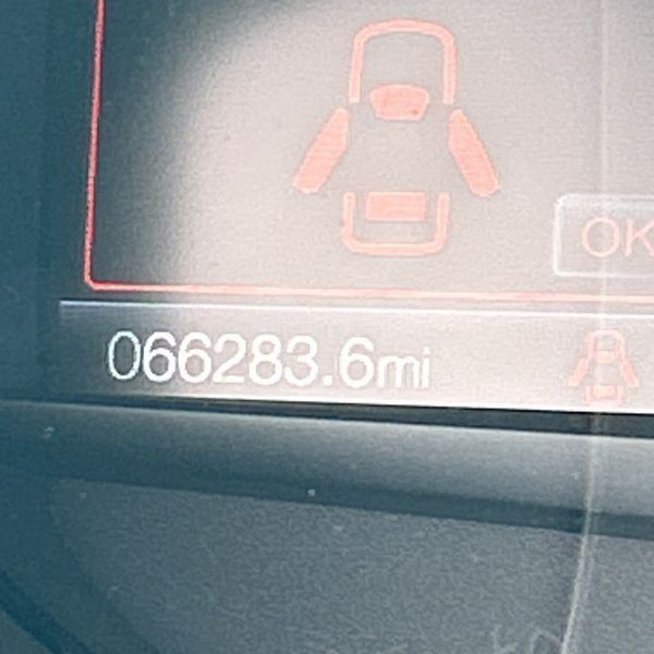 2020 Ford Edge Image 10