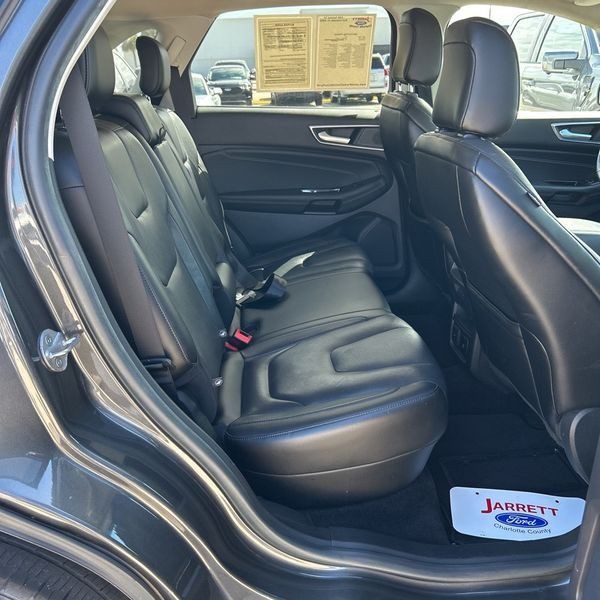 2020 Ford Edge Image 14