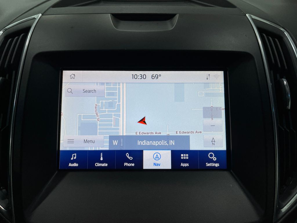 2020 Ford Edge Image 10