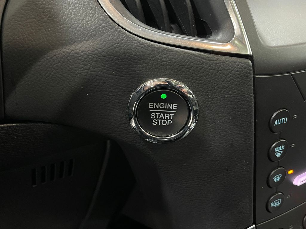 2020 Ford Edge Image 21