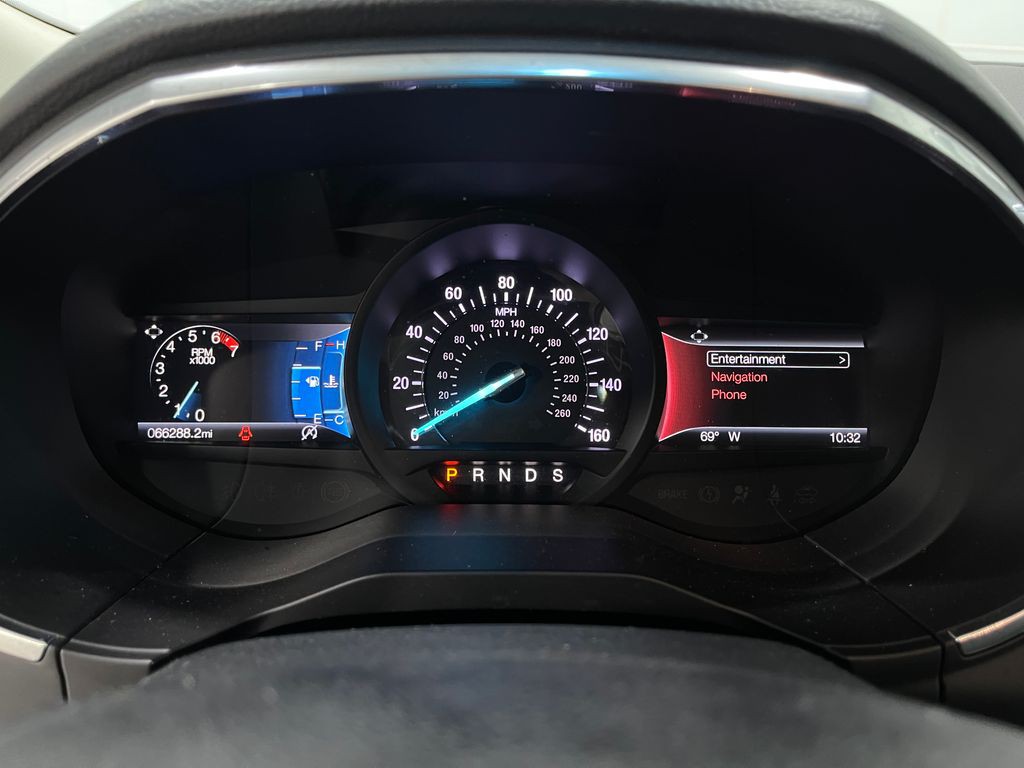 2020 Ford Edge Image 24