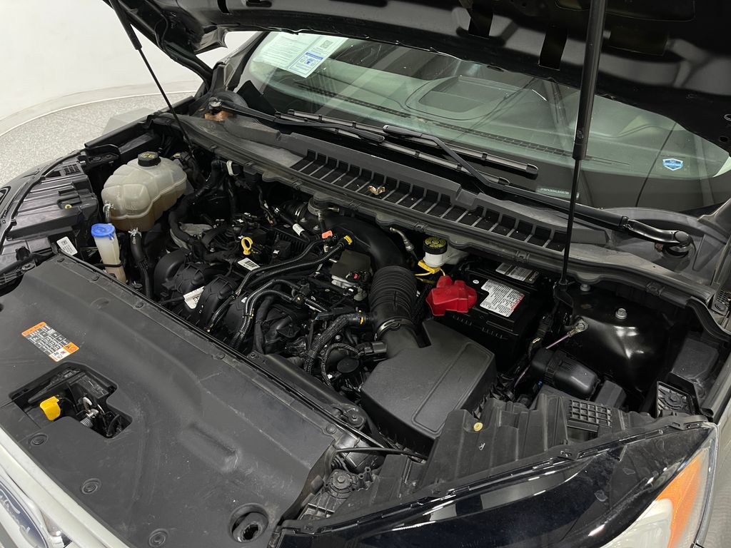 2020 Ford Edge Image 28