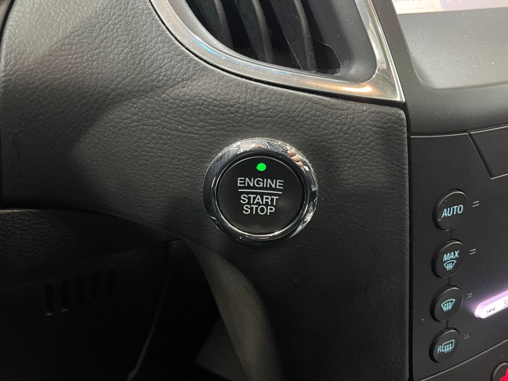 2020 Ford Edge Image 21