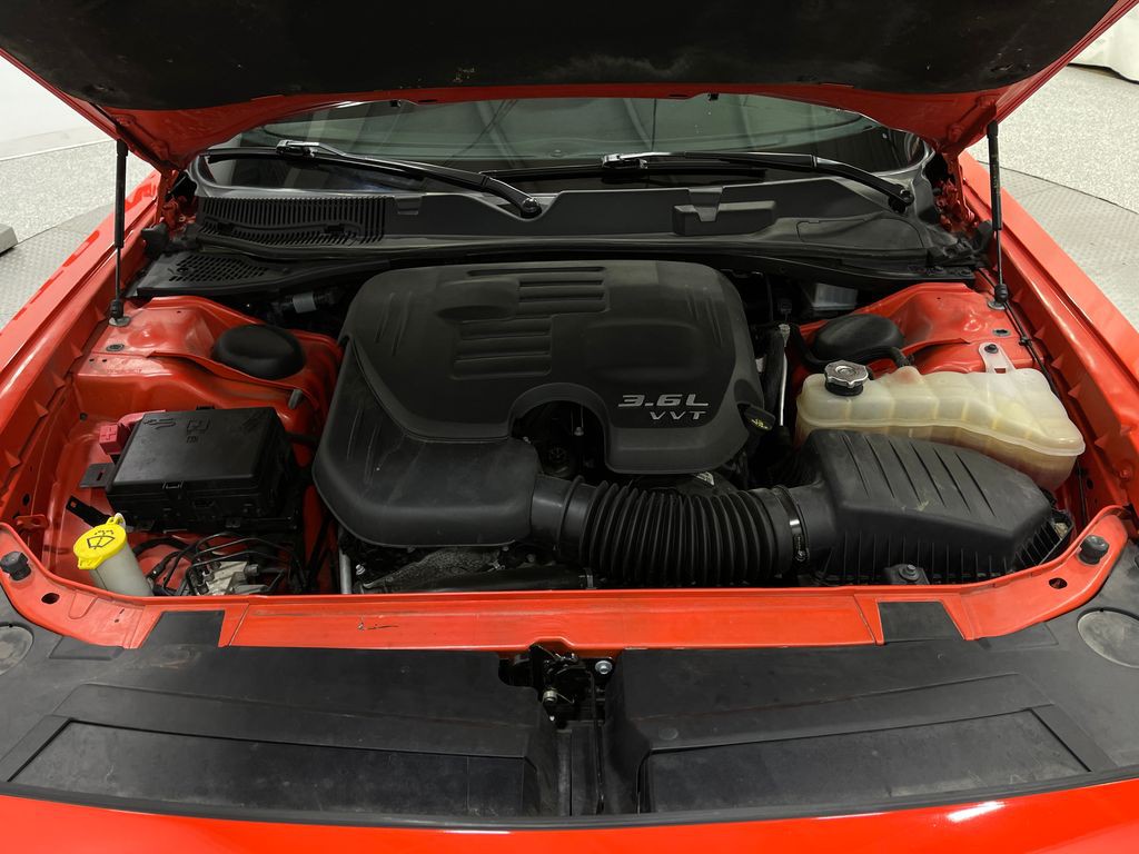 2022 Dodge Challenger Image 25