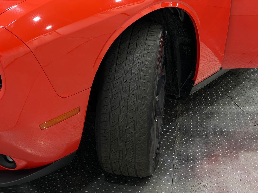 2022 Dodge Challenger Image 34
