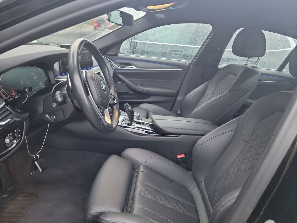 2021 BMW 5 Series Image 6