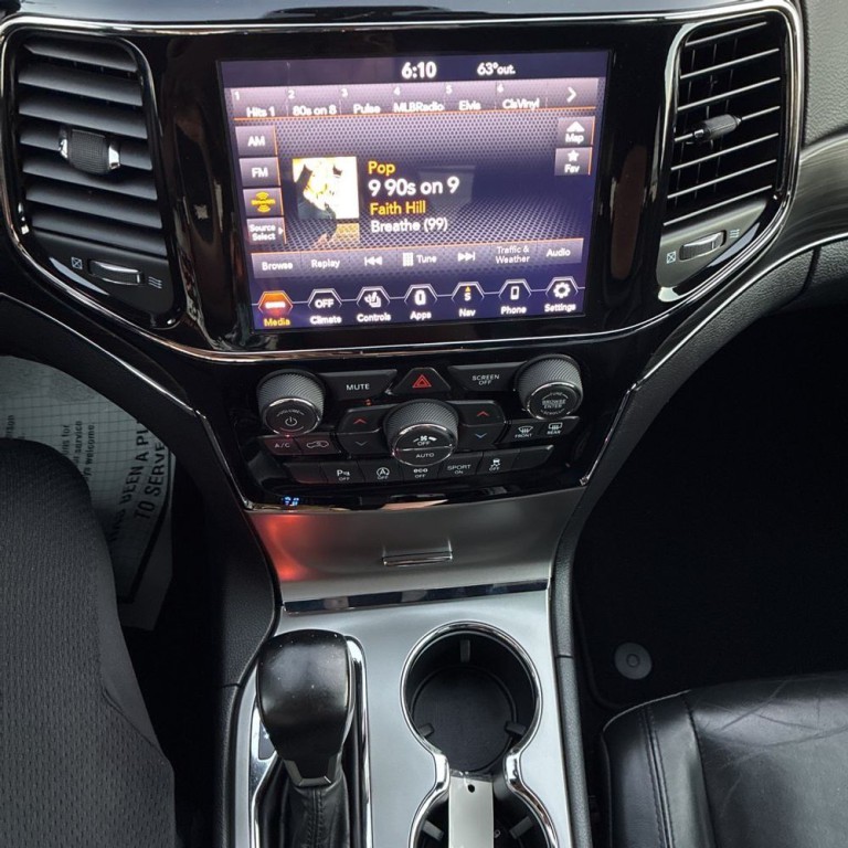 2020 Jeep Grand Cherokee Image 9