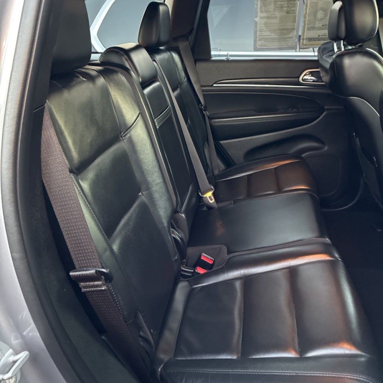 2020 Jeep Grand Cherokee Image 14