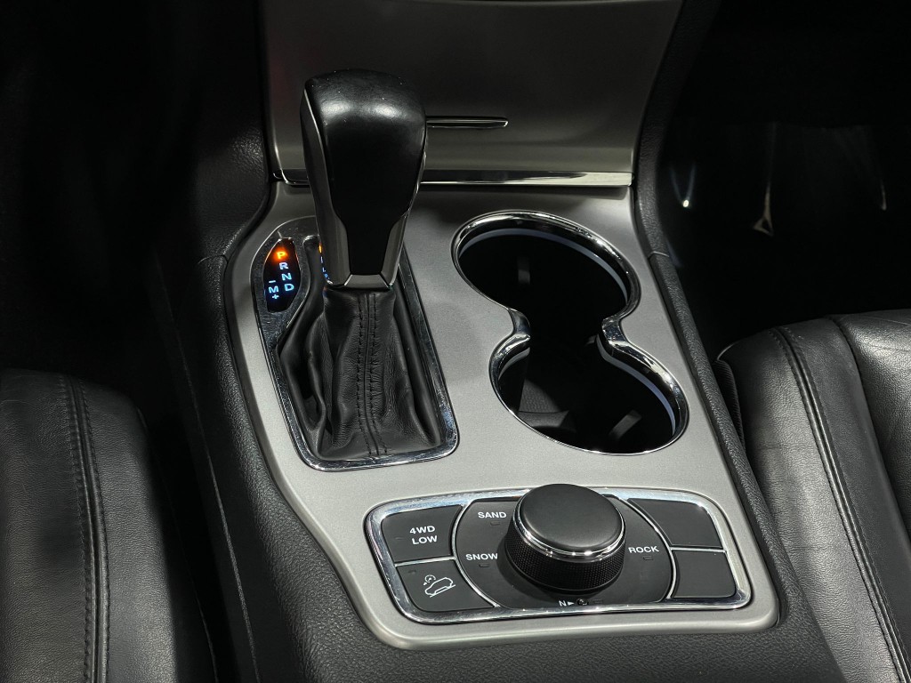 2020 Jeep Grand Cherokee Image 28