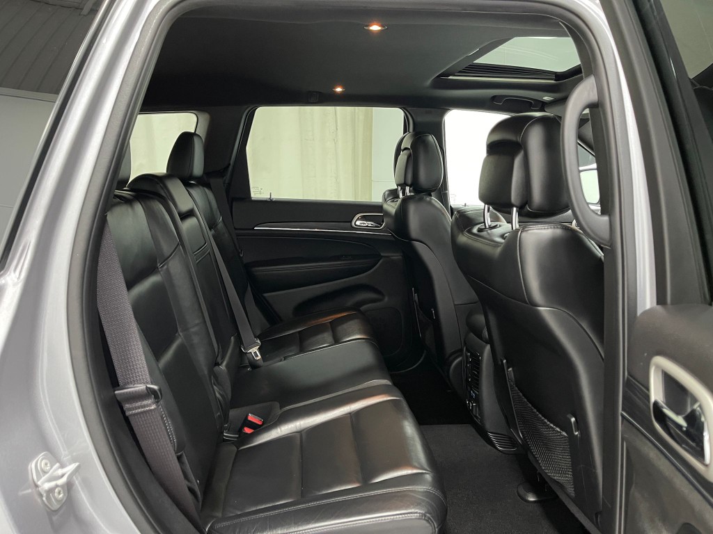 2020 Jeep Grand Cherokee Image 30