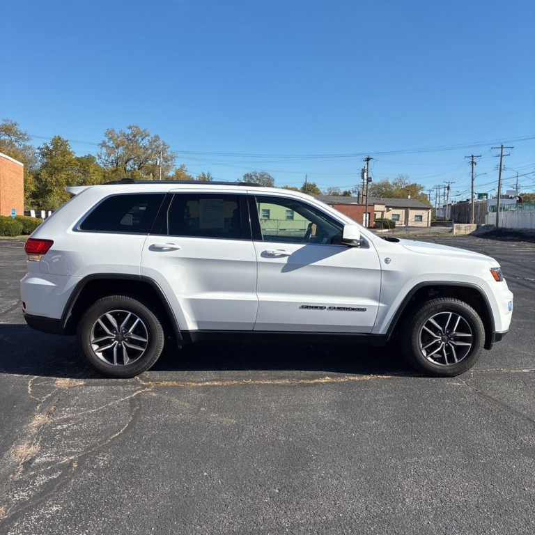 2020 Jeep Grand Cherokee Image 3