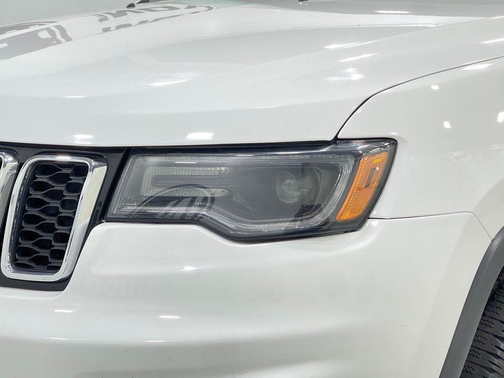 2020 Jeep Grand Cherokee Image 34