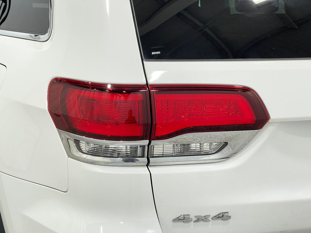 2020 Jeep Grand Cherokee Image 35