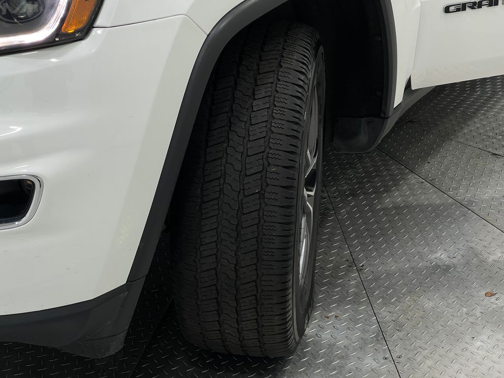 2020 Jeep Grand Cherokee Image 37