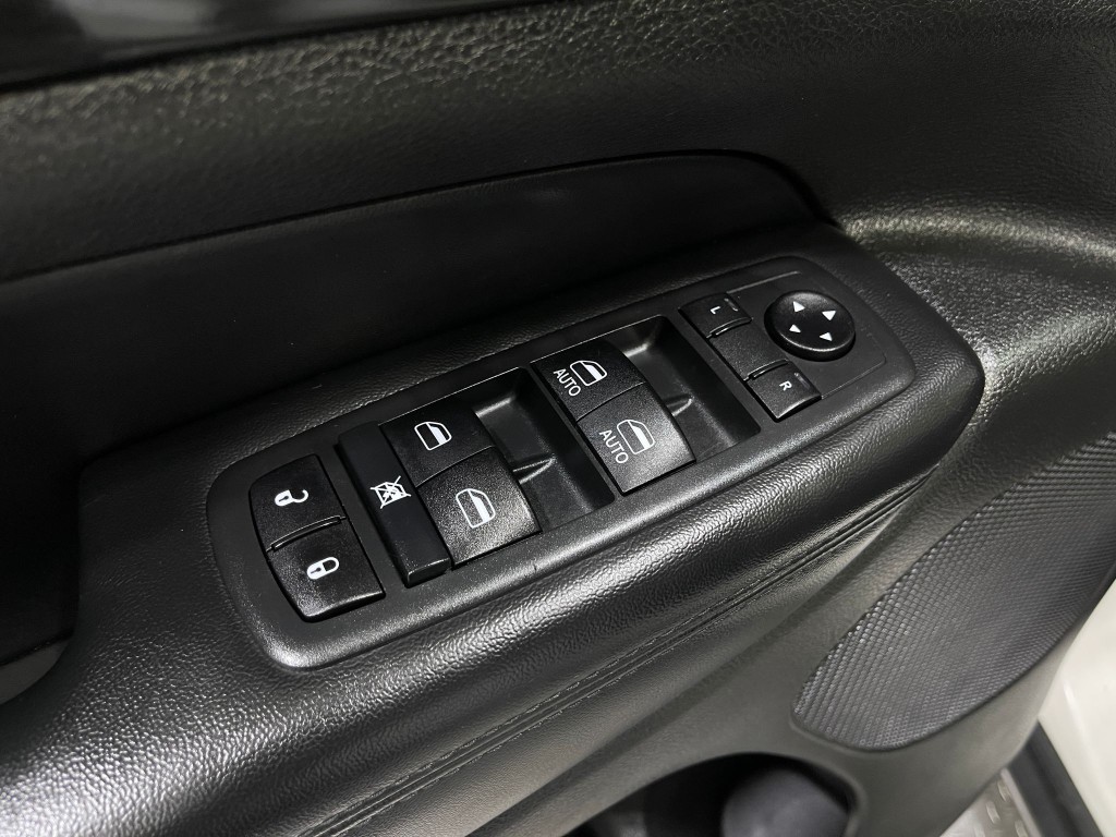 2020 Jeep Grand Cherokee Image 17