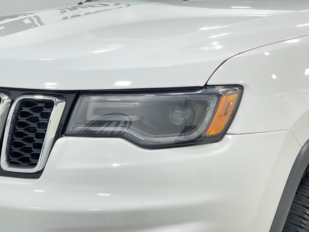 2020 Jeep Grand Cherokee Image 34