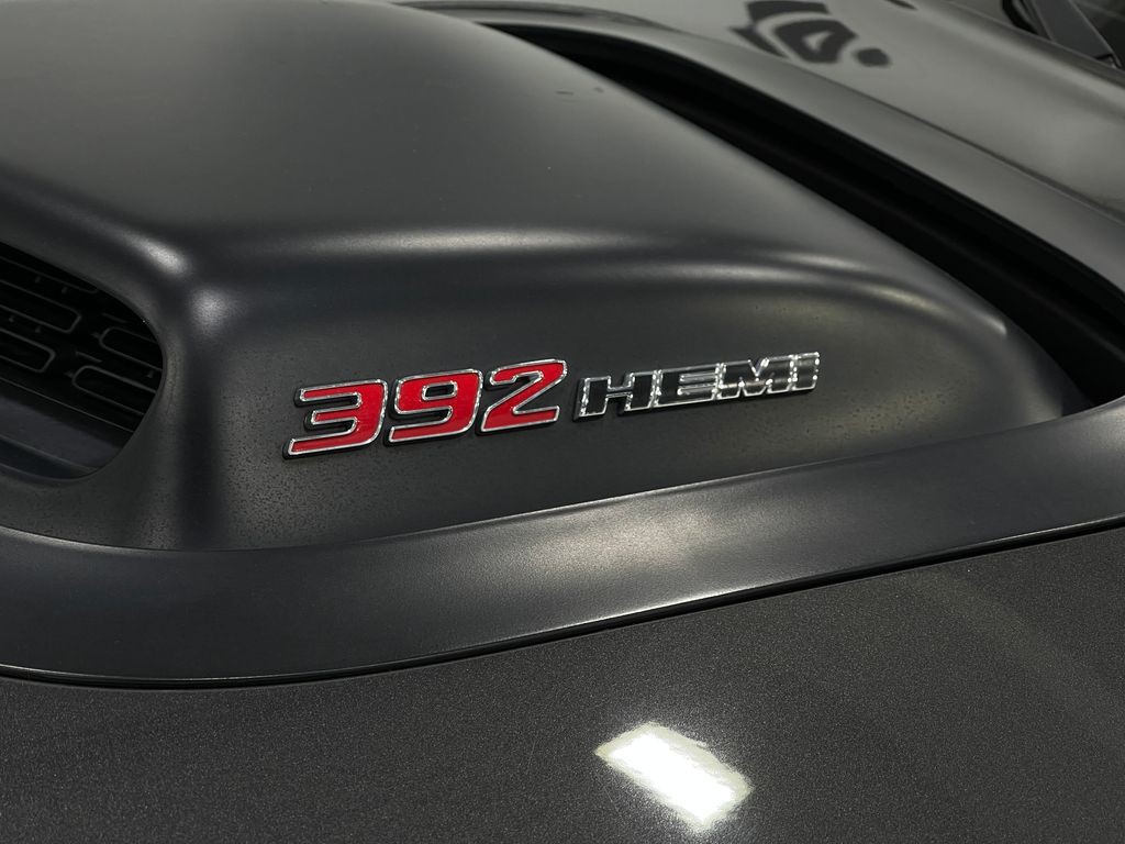 2019 Dodge Challenger Image 39