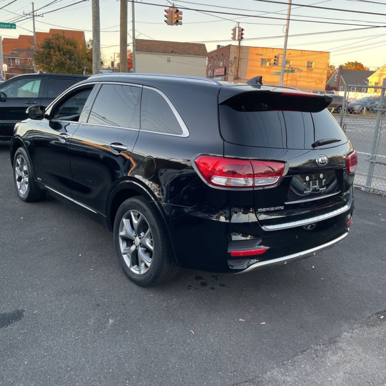 2017 Kia Sorento Image 4