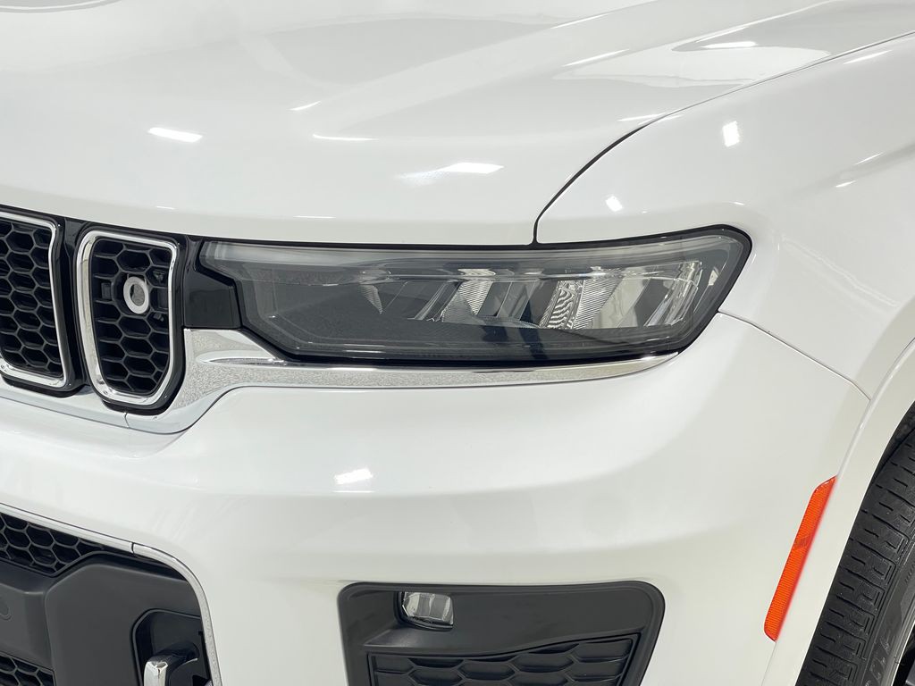 2021 Jeep Grand Cherokee Image 36