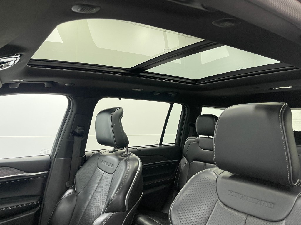 2021 Jeep Grand Cherokee Image 12