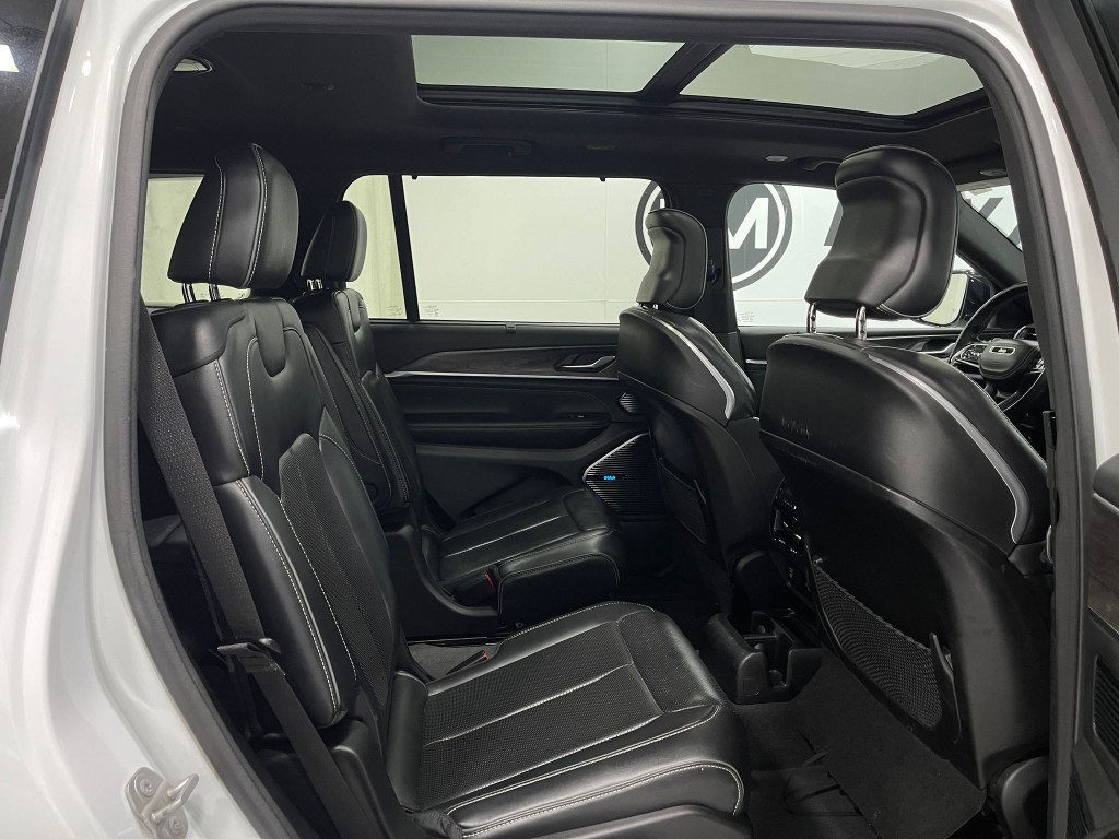 2021 Jeep Grand Cherokee Image 34