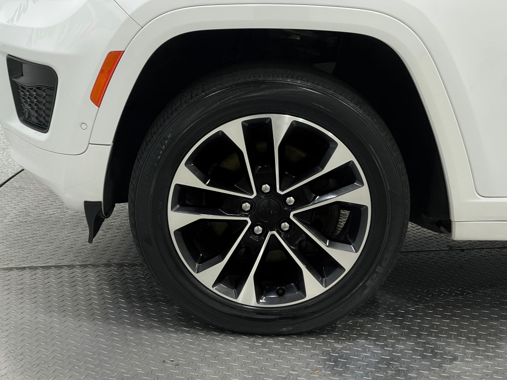 2021 Jeep Grand Cherokee Image 38