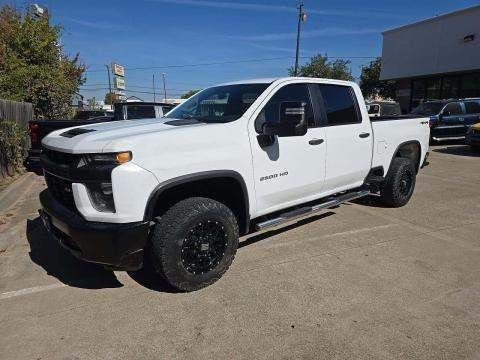 2021 Chevrolet Silverado 1500 Image 2