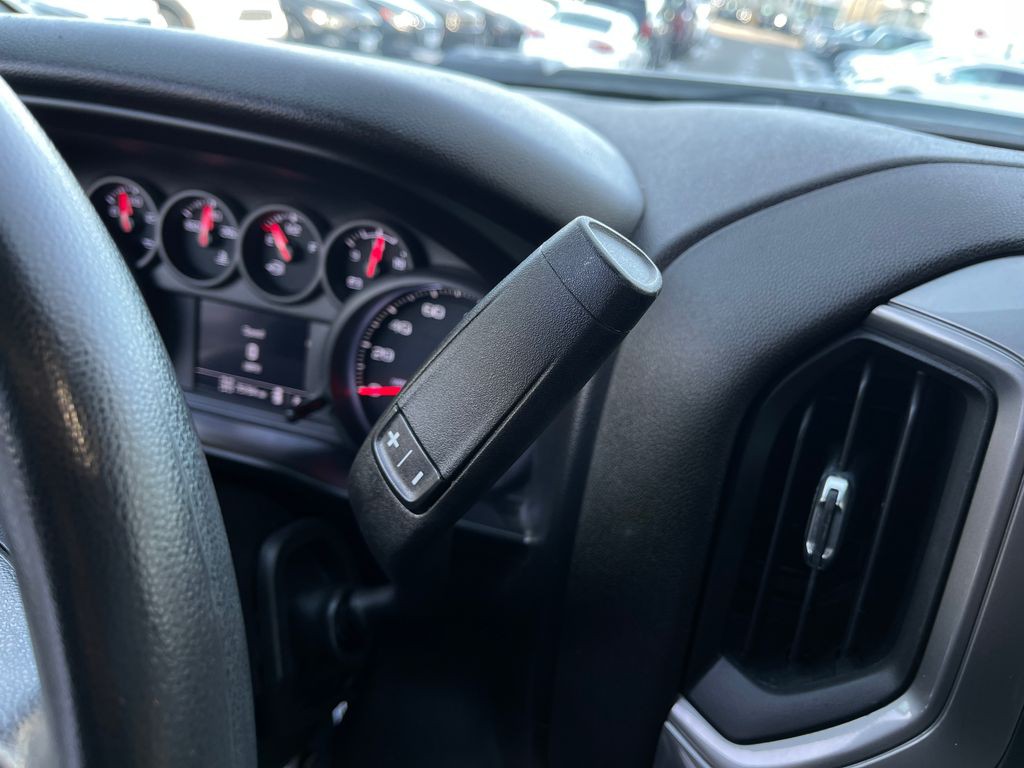 2021 Chevrolet Silverado 1500 Image 25