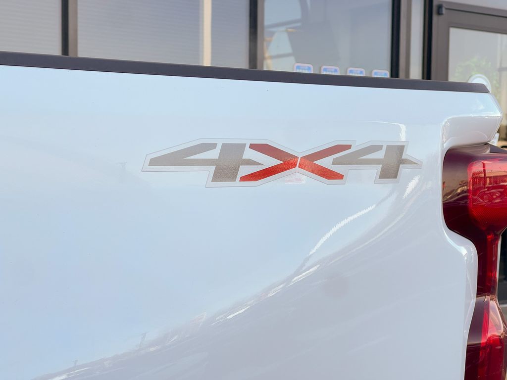 2021 Chevrolet Silverado 1500 Image 34