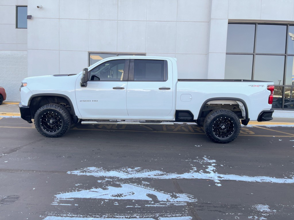 2021 Chevrolet Silverado 1500 Image 6