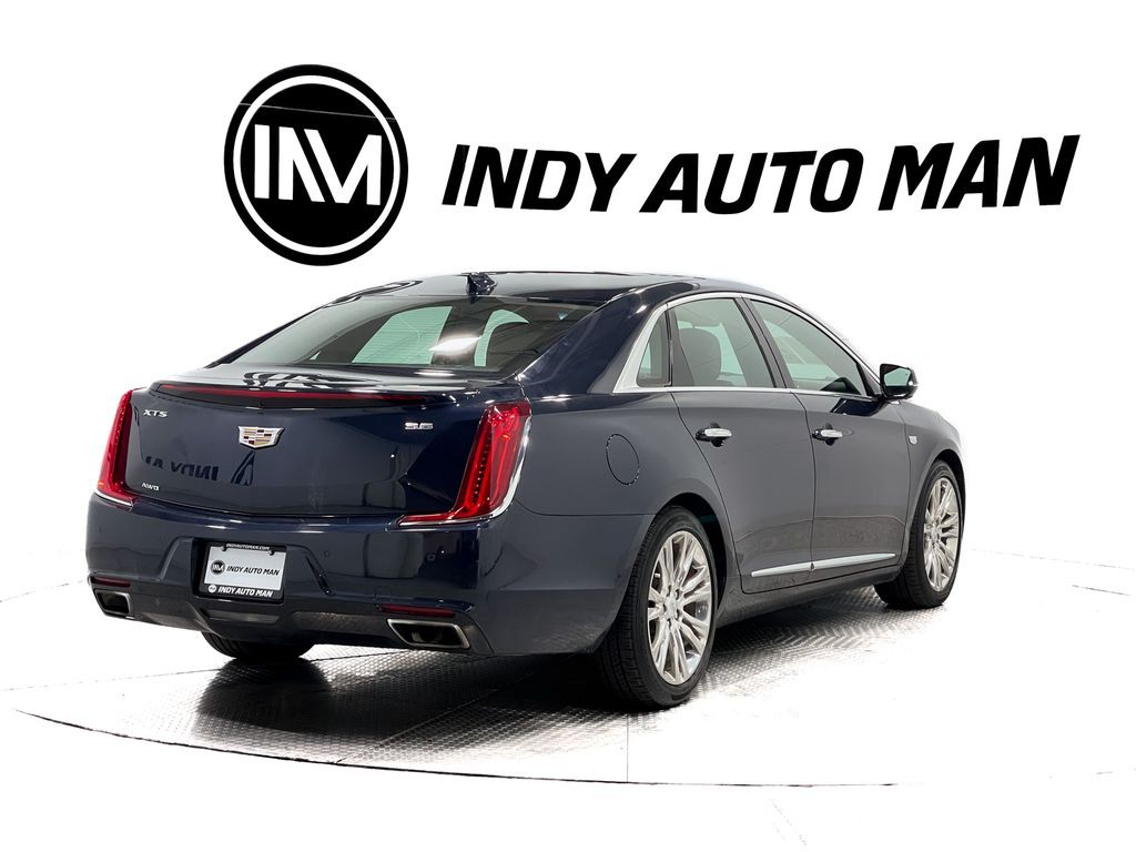 2019 Cadillac XTS Image 4