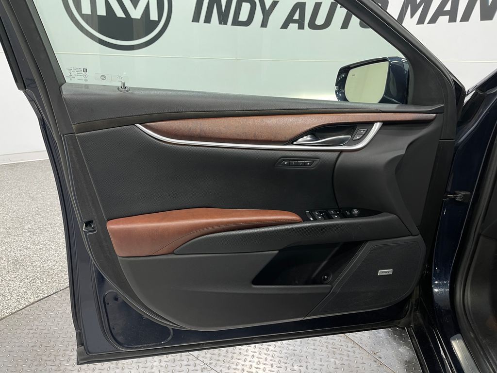 2019 Cadillac XTS Image 16