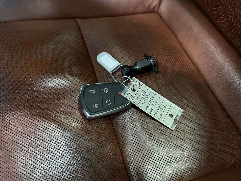 2019 Cadillac XTS Image 39