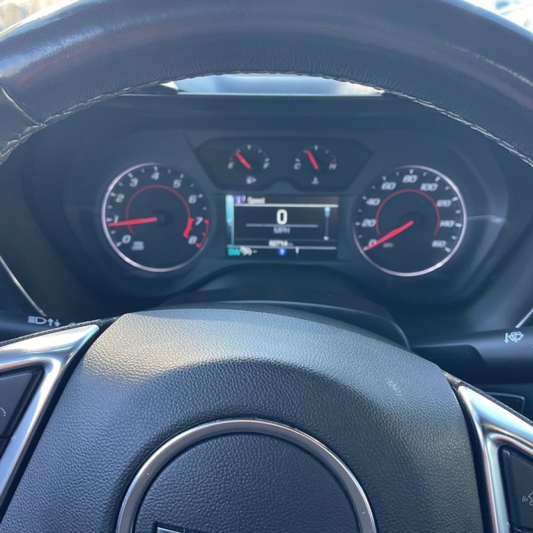 2017 Chevrolet Camaro Image 10