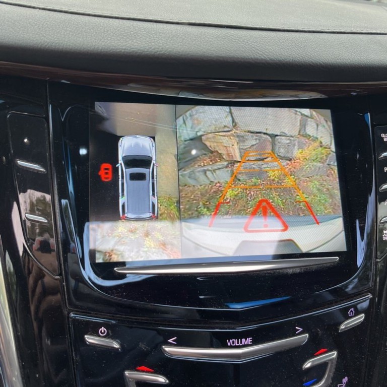 2016 Cadillac Escalade Image 13